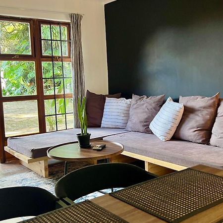 Loerieroep Estate - Mountainview Selfcatering Accommodation Nelspruit Mbombela Exterior foto